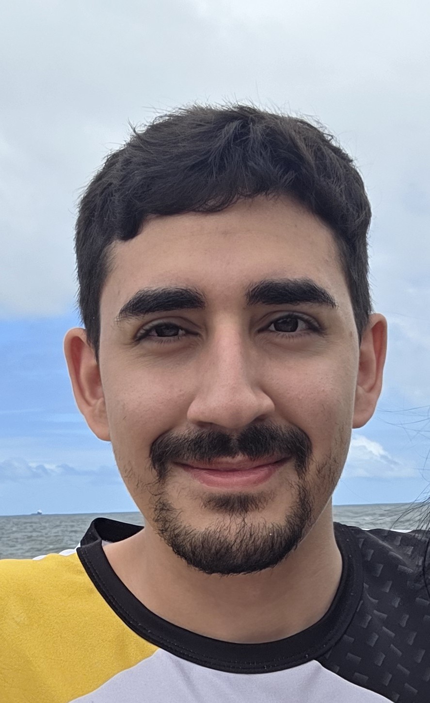Daniel Martins Delgado Souza Cruz